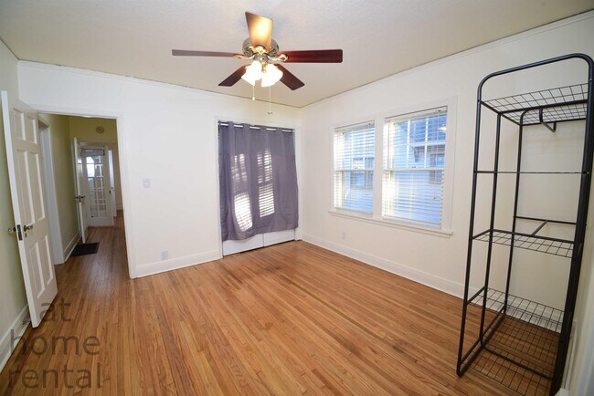 Building Photo - 1740 S Yorktown Ave