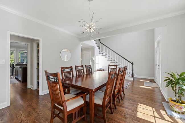 Building Photo - Stunning 4BR Home in Cascade Falls – Modern Upgrades & EV Ready!