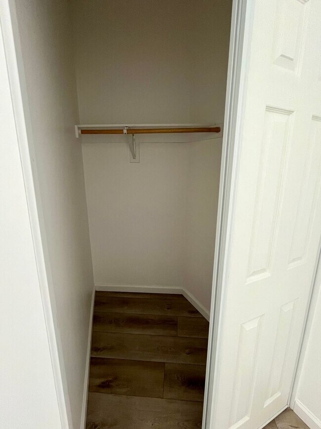 Building Photo - New 3 Bedrooms 2 Baths Apt. in Kensington