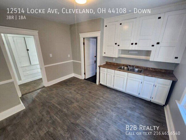 Building Photo - 12514 Locke Ave