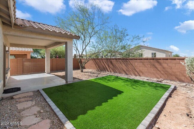 Building Photo - 27744 N 90th Ln