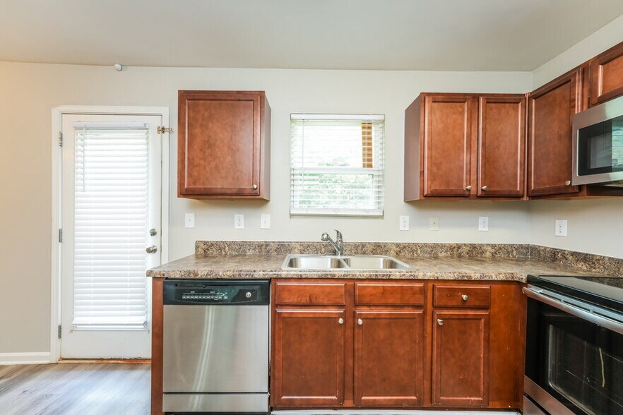 Building Photo - 1223 To Lani Path