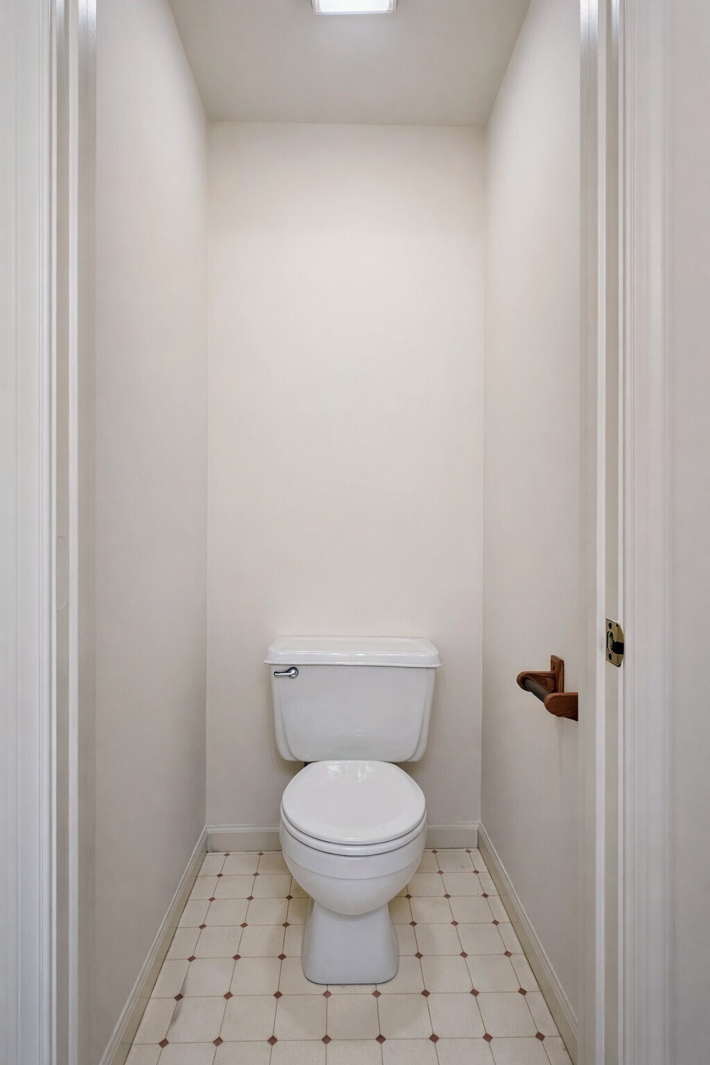 Building Photo - 83 Brookfield Rd