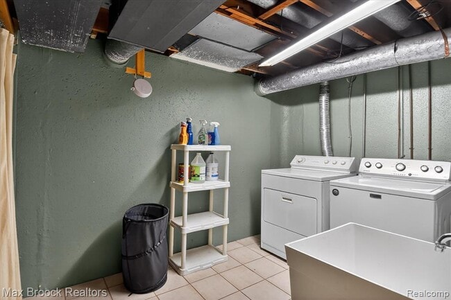 Building Photo - 33815 Orban Dr