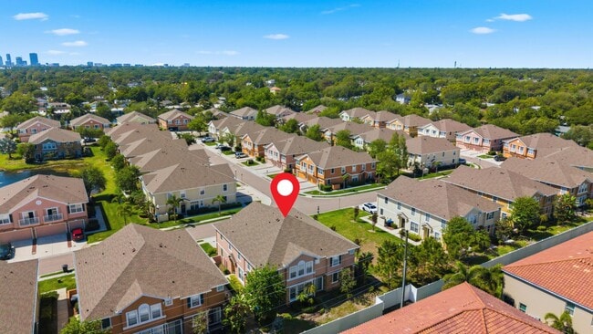 Building Photo - 595 52nd Ave N