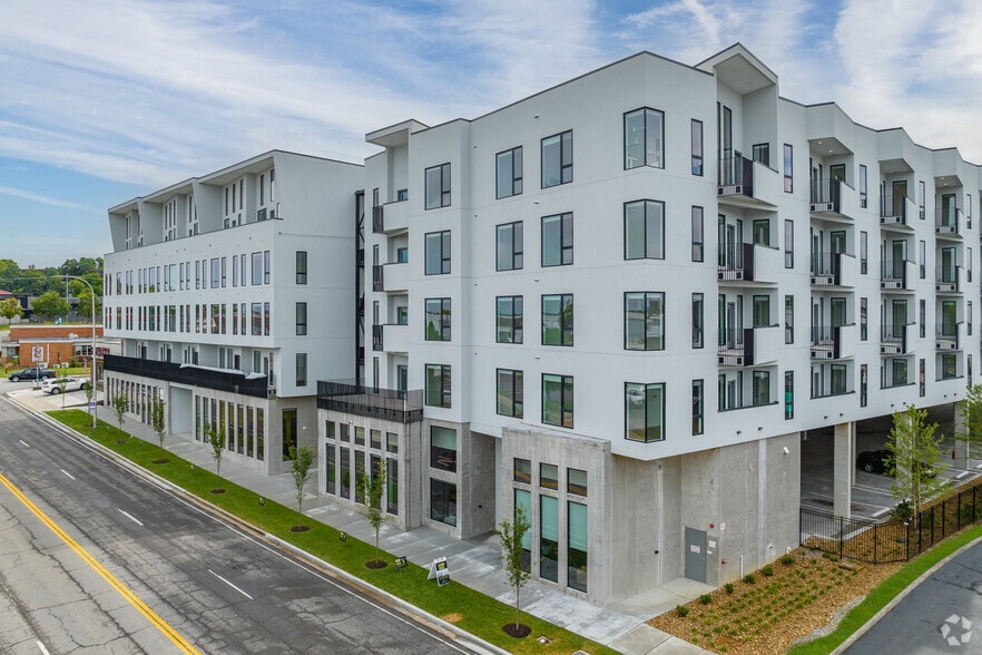 Luna Apartments 1009 8th Ave S Nashville TN 37203 Apartment Finder