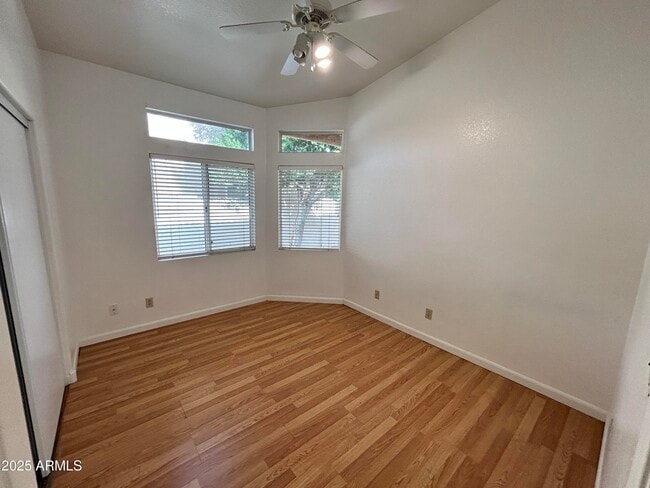 Building Photo - 1233 N Pebble Beach Dr