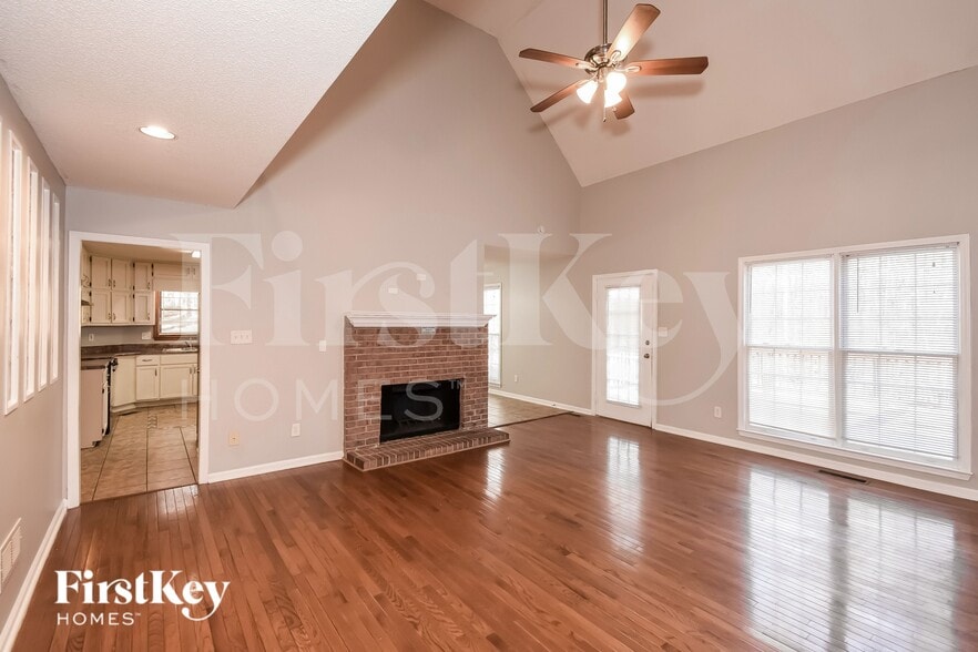 Building Photo - 180 Lucky Leaf Pl