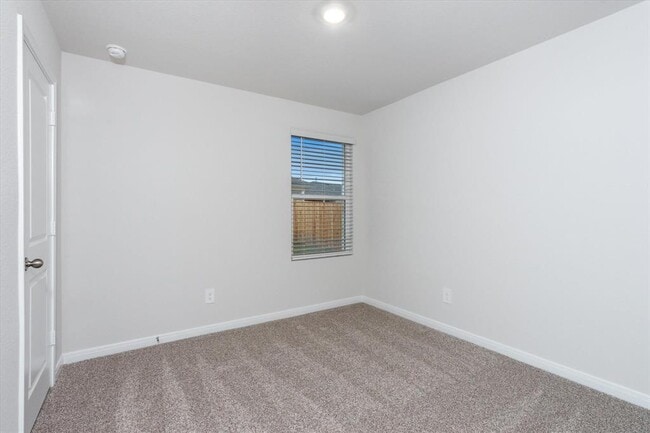 Building Photo - 108 Raymondville Path