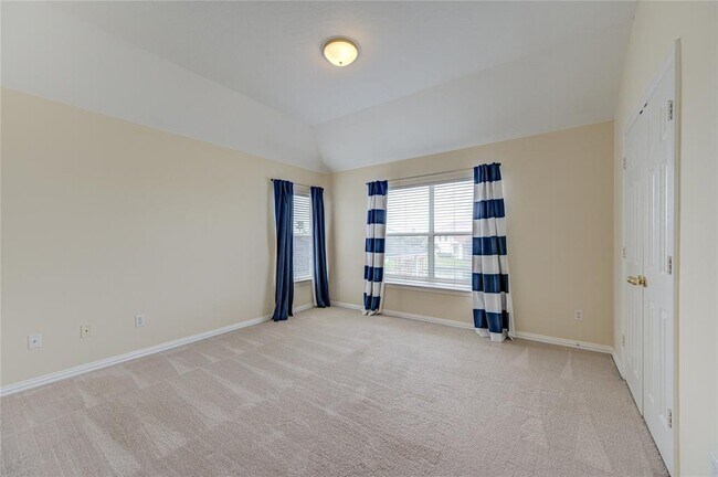 Building Photo - 11914 Newport Shore Dr