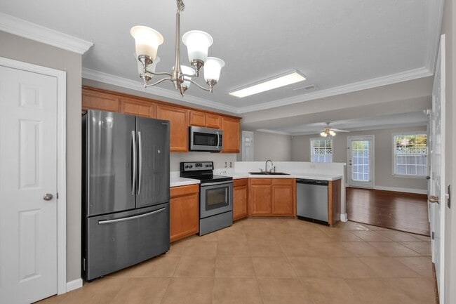 Building Photo - 210 Buck Run Dr