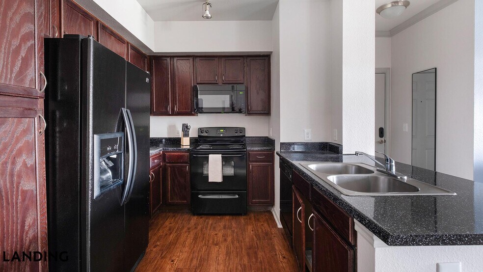 Building Photo - 15330 Liberty River Dr