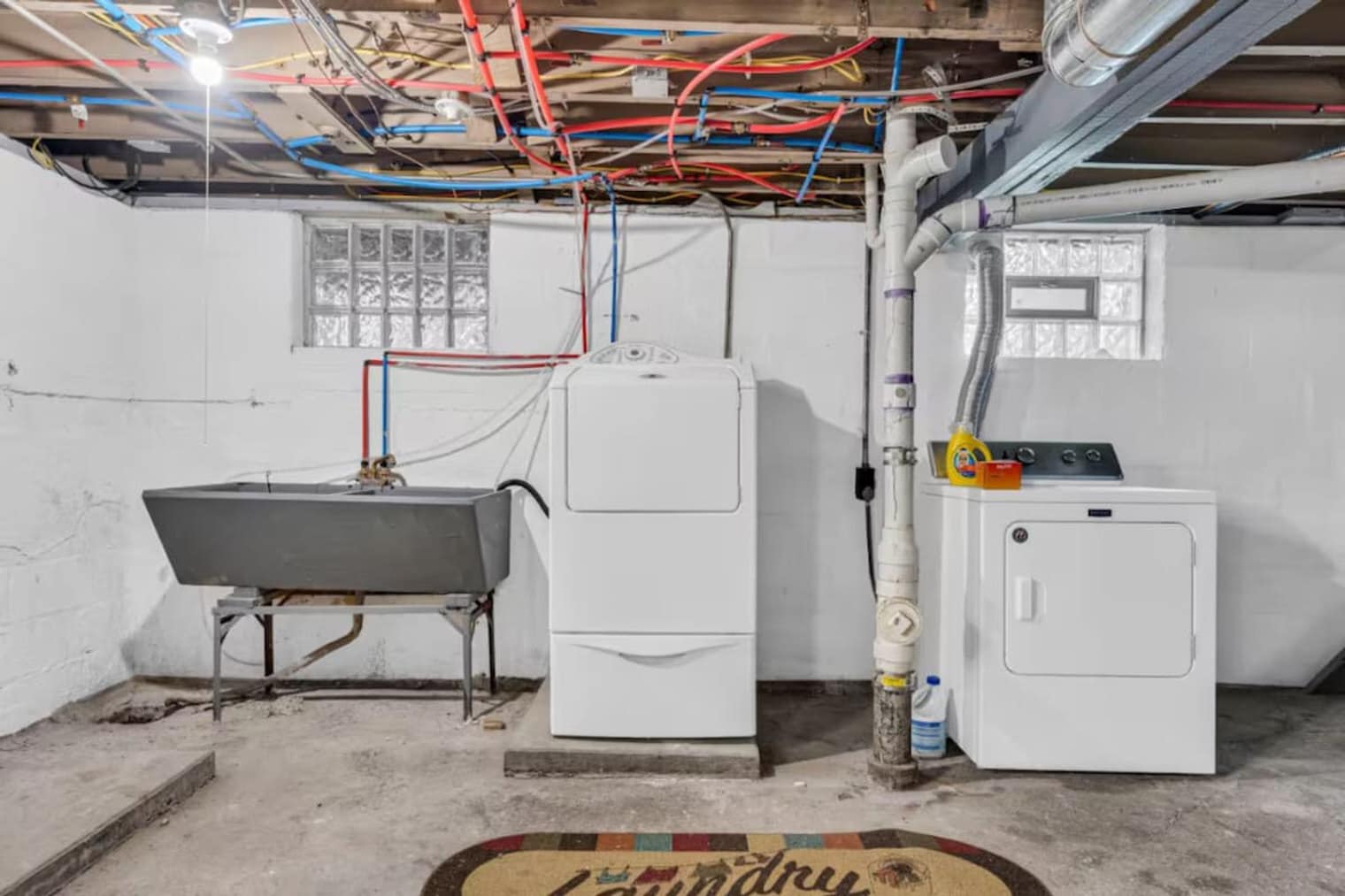 Building Photo - 1817 Mayview Ave