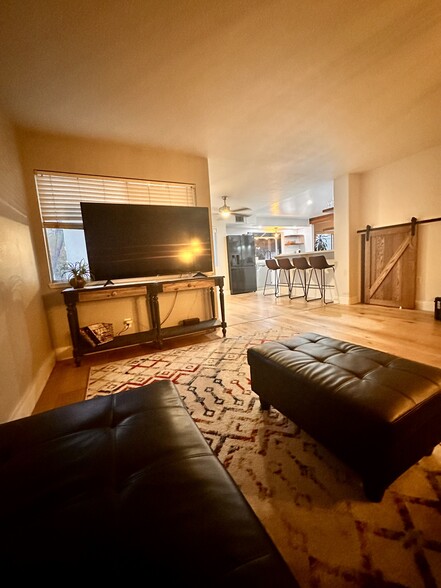 Building Photo - 23257 Joaquin Ridge Dr