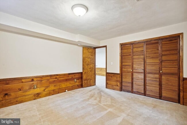 Building Photo - 6139 Tompkins Dr