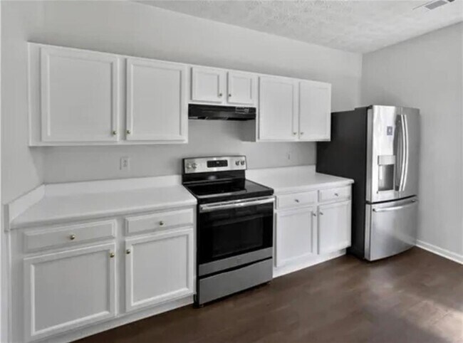 Building Photo - 20 Pine Canyon Dr SW