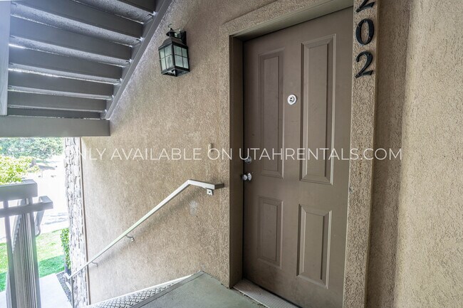 Building Photo - 181 N 1200 W