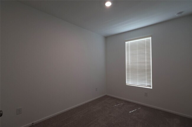 Building Photo - 14993 Rustic Moon Rd