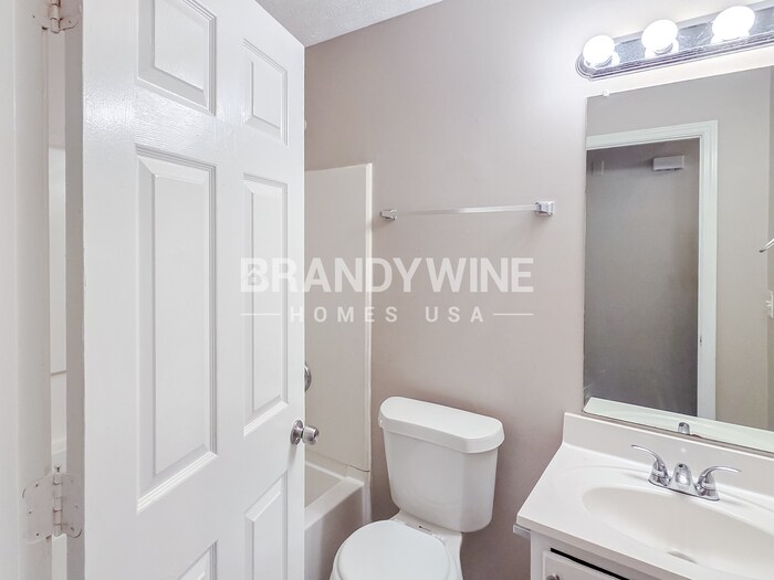 Building Photo - 5626 Norman Ct