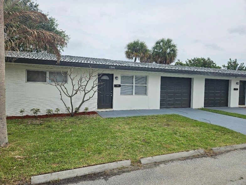 Front - 1341 South Patrick Dr