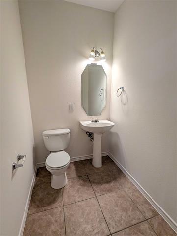 Building Photo - 7686 Creekmere Dr