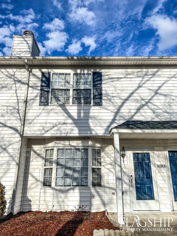 Building Photo - 1035 Spring Forest Rd