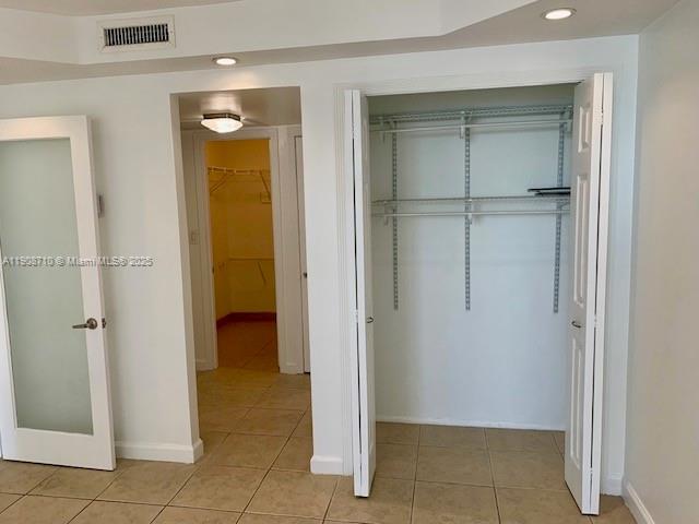 Building Photo - 5750 Collins Ave