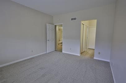 Building Photo - Summertree Condos