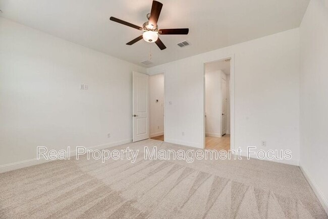 Building Photo - 1149 Beautyberry Ln