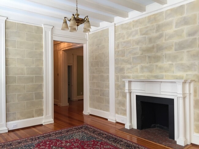 Entrance Hall to Dining Room - 1403 N Augusta St