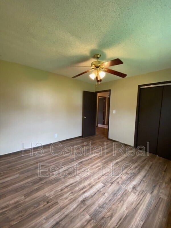 Building Photo - 908 Southard Pl