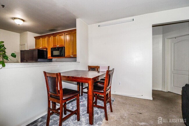 Building Photo - 3223 Edward Stec Blvd