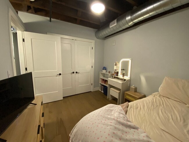 Building Photo - Spring Move In - Downtown Utica - One bedroom at the New Hotel Street Lofts