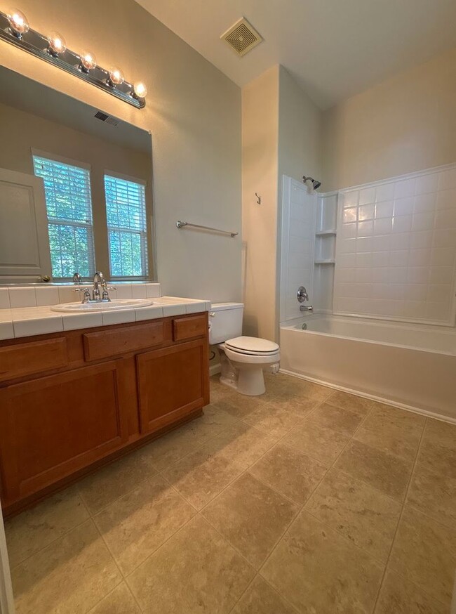 Building Photo - Nice home in Minden!