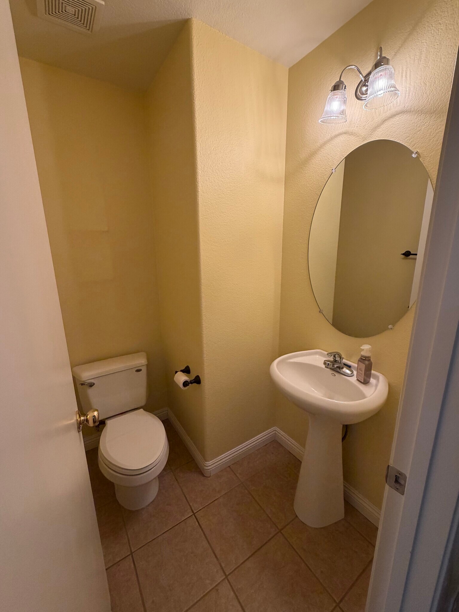 Building Photo - 11617 Royal Derwent Dr