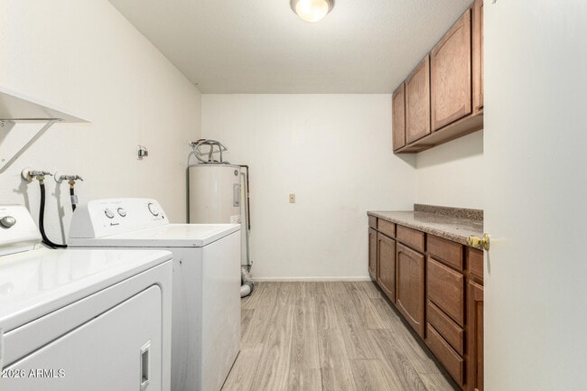 Building Photo - 4439 E Hidalgo Ave