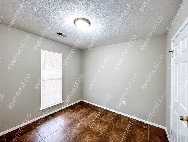 Building Photo - 3455 Lynnfield Cove