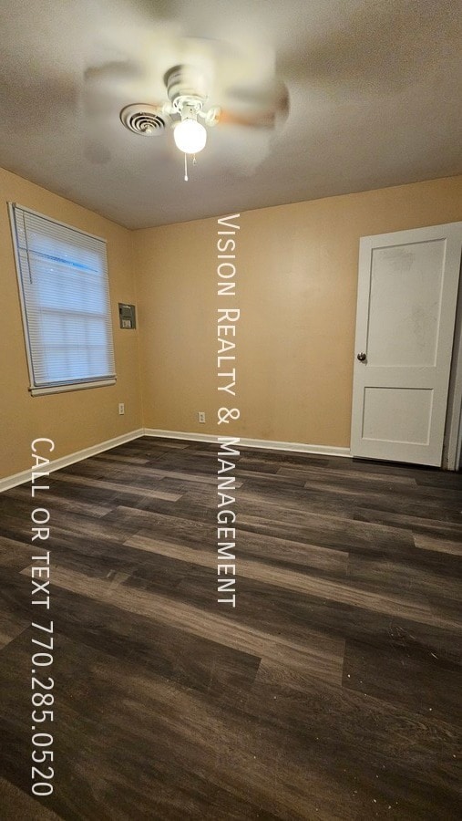 Building Photo - 1612 Lyndle Rd