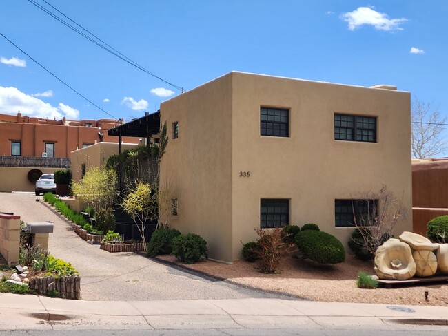 Building Photo - 335 Otero St