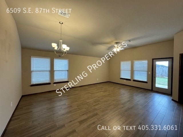 Building Photo - 6509 SE 87th St