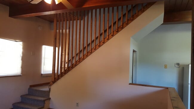 Building Photo - 1012-1014 S Washington