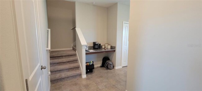 Building Photo - 15510 Florence Hollow Pl