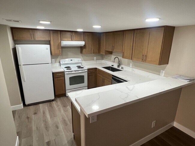 Building Photo - 3450 Erva St