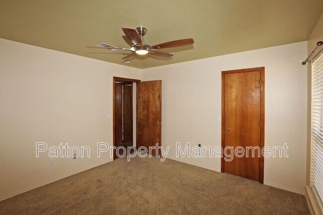 Building Photo - 7003 Sheldon Rd