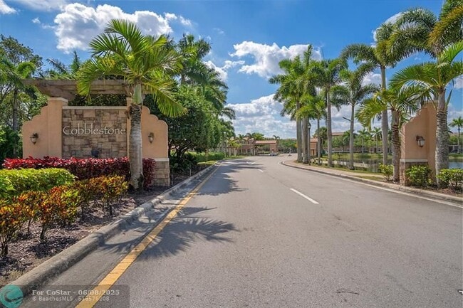 Building Photo - 619 SW 147th Ave