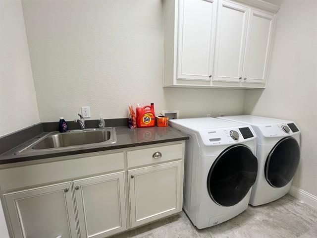 Building Photo - 10505 Wintergreen Dr