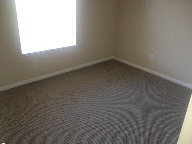 Building Photo - 1222 S 119th Ln