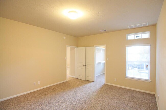 Building Photo - 8118 Malago Point Dr