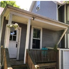 Building Photo - 434 E Berteau Ave