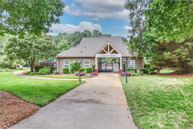 Building Photo - 109 Pleasant Grove Ln
